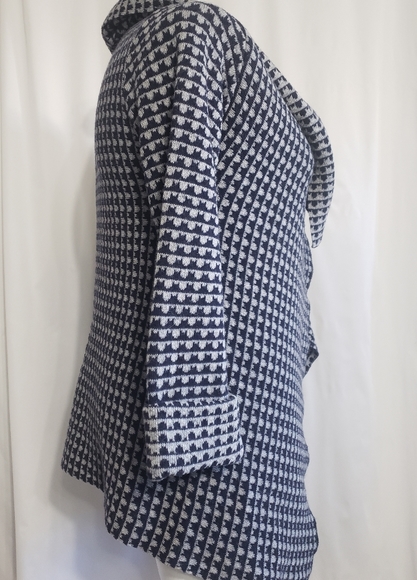 A. IDA houndstooth sweater wrap cardigan - Picture 3 of 8